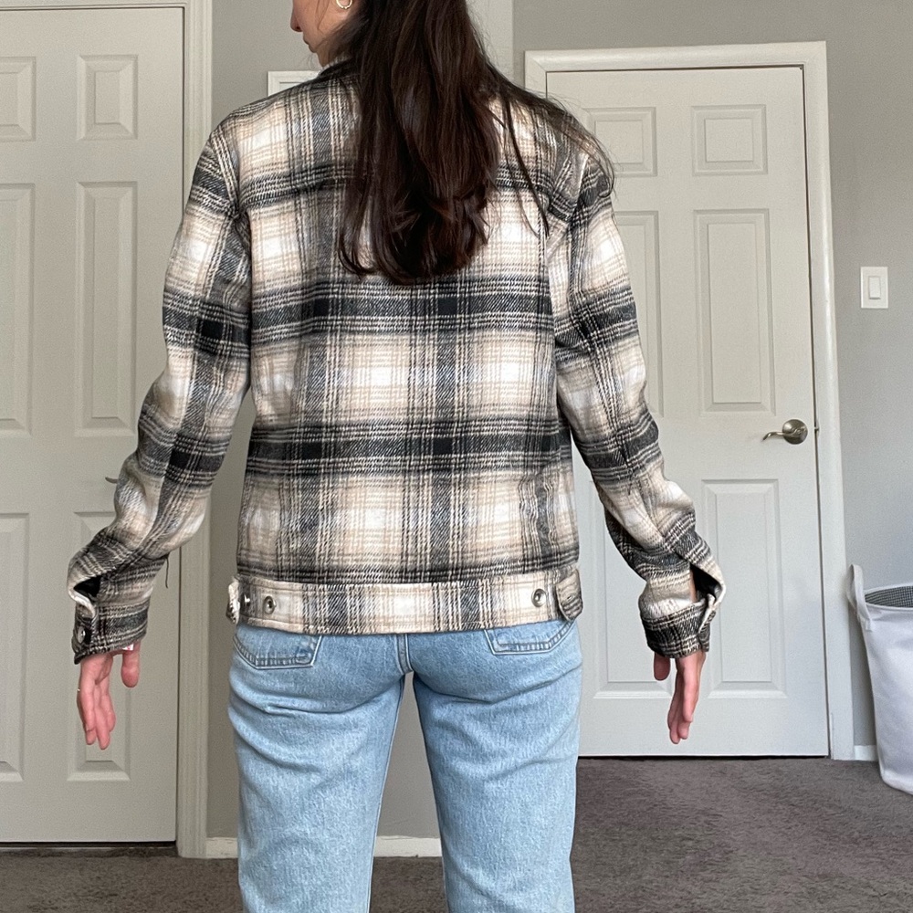 Zara Checkered Jacket/ plaid shacket - Picture 4 of 10